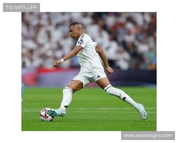 姆巴佩独中三元闪耀全场助皇马大胜巴拉多利德巩固西甲榜首位置 姆巴佩独中三元闪耀全场助皇马大胜巴拉多利德巩固西甲榜首位置